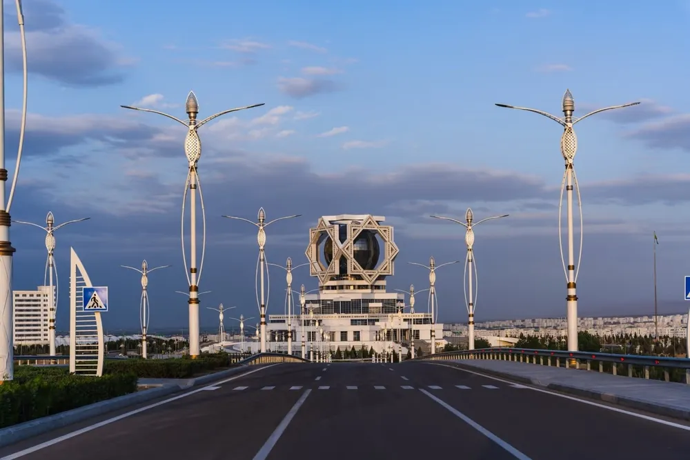 Центральная Азия и Россия