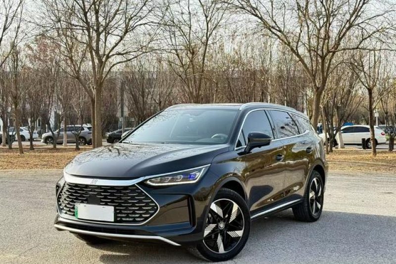 2024 BYD Tang DM-i Оригинальная окраска, низкий пробег Полная сертификация для российского рынка Автомобиль премиум-класса с левосторонним рулем Соответствие экспортным спецификациям Автомобиль без ДТП Доступная цена