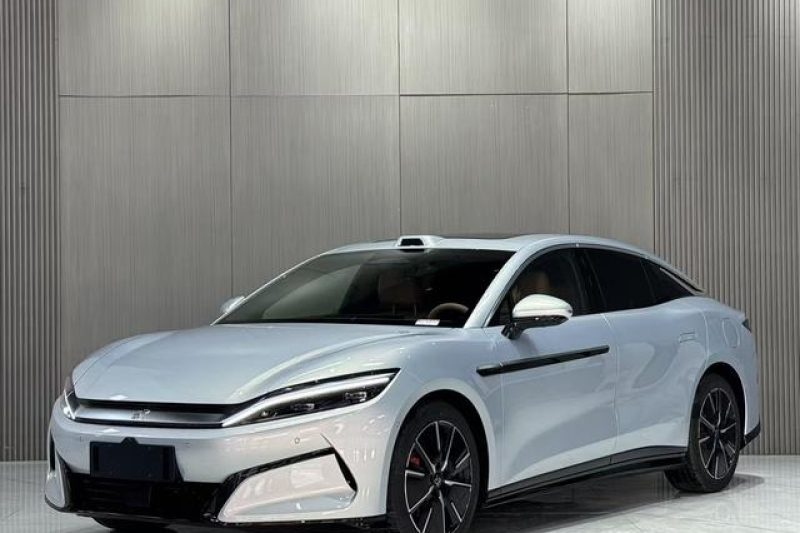 BYD Han L DM 2025 Модель DM-i 200 км Lidar Premium Edition Полностью укомплектованный Интеллектуальное вождение Оригинальное состояние Предпочтительный экспорт