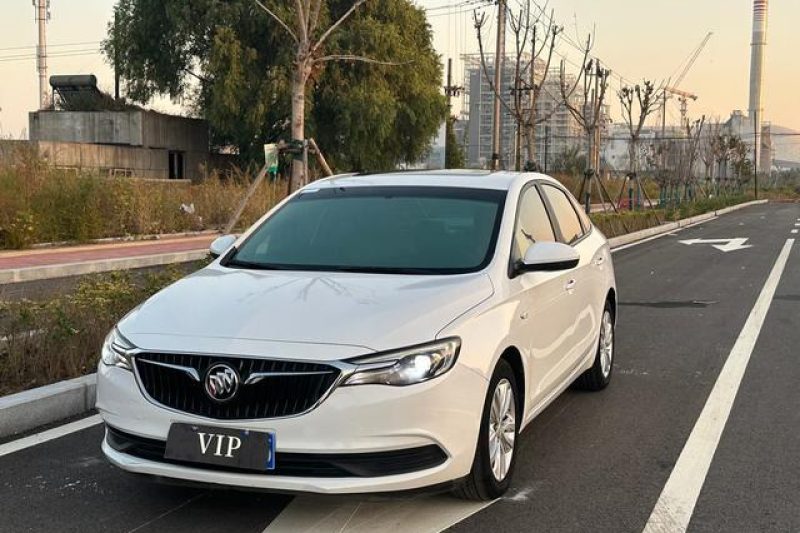 2021 Buick Excelle 1.3T Automatic Mild Hybrid Premium Condition Preferred для экспорта в Африку/Юго-Восточную Азию Прочный и экономичный седан с левосторонним рулем