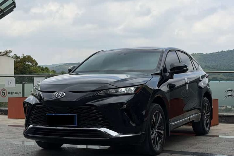 2022 Toyota Venza 2.5 Hybrid High-Power, Low Fuel Consumption, Long Range Spacious Five-Seater SUV Ventilated Seats & Comfortable Cabin Solid Chassis with High-Resilience Suspension Left-Hand Drive Used Vehicle