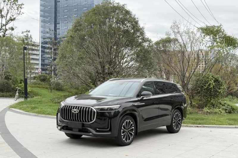 2023 Chery Tiggo 9 Подержанный автомобиль Просторный салон и мощные характеристики Высококлассная версия с полным приводом Превосходное состояние Готов к экспорту