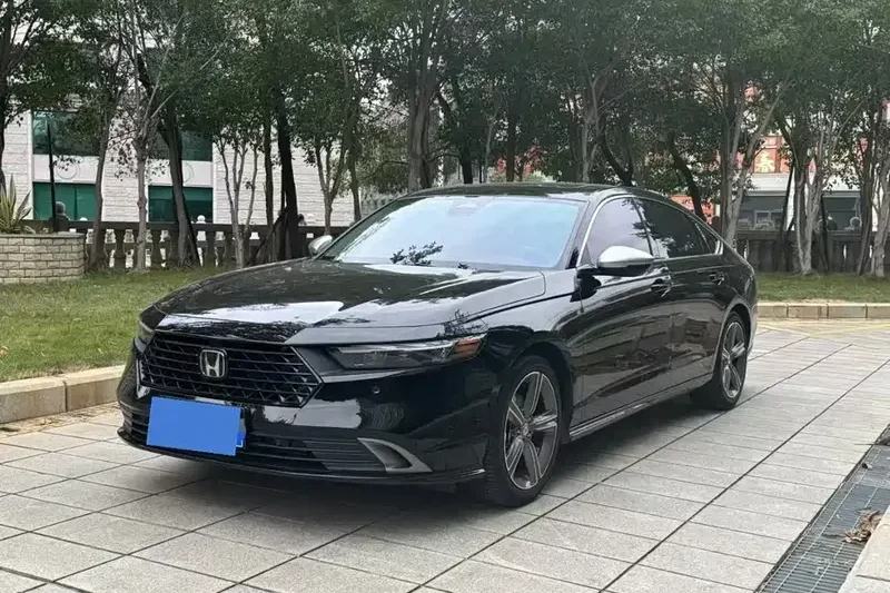 2024 Honda Accord 260TURBO Luxury Trim Premium Sedan Облегченный экстерьер Силуэт Легкое ежедневное вождение