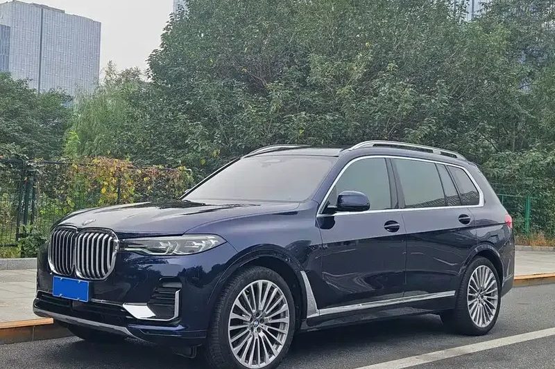 Аккуратно ИСПОЛЬЗОВАННЫЙ BMW X7 2022 XDrive40i Luxury Line SUV CAR Леворульный Доступный Низкий пробег в отличном рабочем состоянии Подержанные автомобили