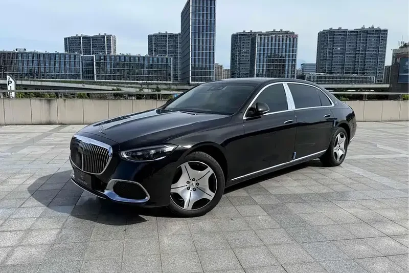 Б/у 2024 Maybach S-Class S 480 Facelift 4MATIC Sedan Вечная элегантность в новом исполнении Легкая подача мощности Символ престижа