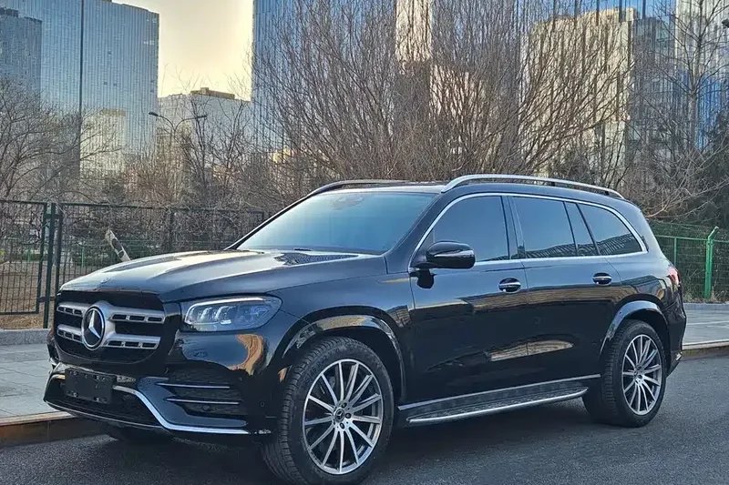 Подержанный Mercedes-Benz GLS 450 4MATIC Luxury Edition 2023 года Флагманский полноразмерный внедорожник Величественный стиль Непревзойденный комфорт Полный привод