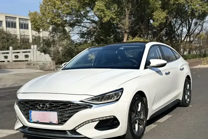 2019 Пекин Hyundai Lafesta Sport 280TGDi Электропривод боковых зеркал с подогревом Однокасательные электростеклоподъемники Функция защиты от защемления