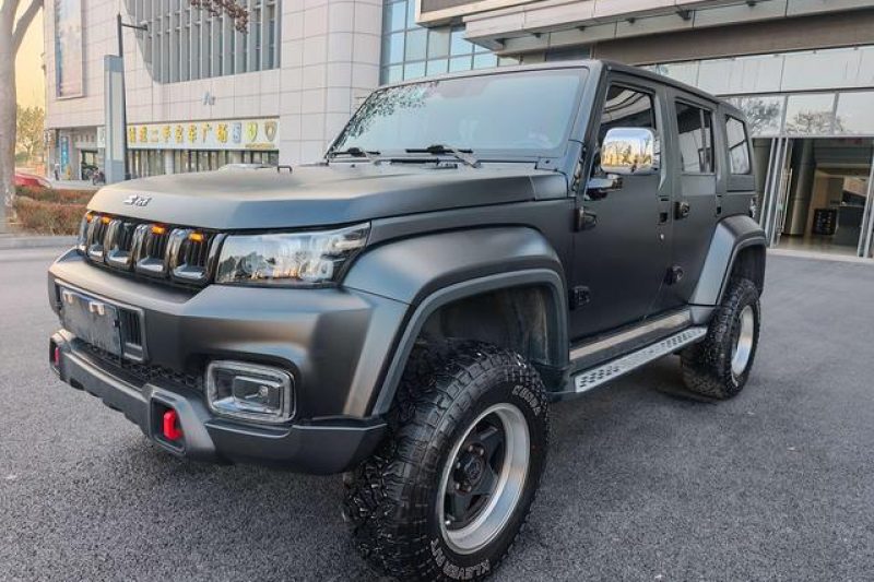 2023 Beijing Off-Road BJ40 2.0D Diesel Automatic 4WD Снег/Пустыня/Горы Внедорожный Высокая стоимость-качество Хардкорный внедорожник Подержанный автомобиль, экспортированный в Россию