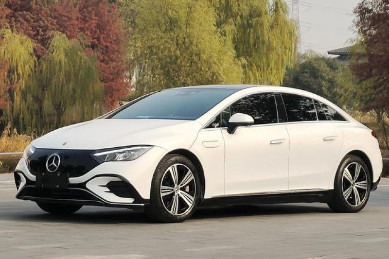 2022 Mercedes-Benz EQE 350 Luxury Edition Чистая электрическая роскошь у вас под рукой Оцените мощную производительность, овладейте будущим Глобальный бренд подержанных автомобилей, пользующийся высоким спросом Низкие цены