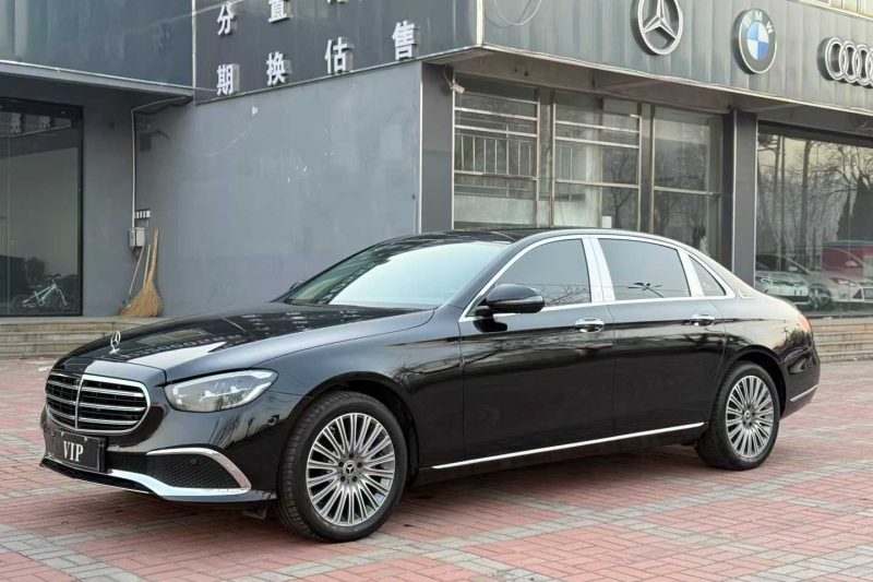 2022 модель Mercedes E300L, роскошный седан, бензиновый двигатель с нормами выбросов Euro VI, отличное состояние, высокое соотношение цены и качества, подержанный автомобиль, соответствующий требованиям для экспорта
